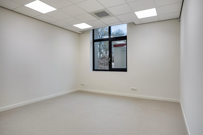 KantoorruimteaanLariestraat 25<br/> inHeeswijk