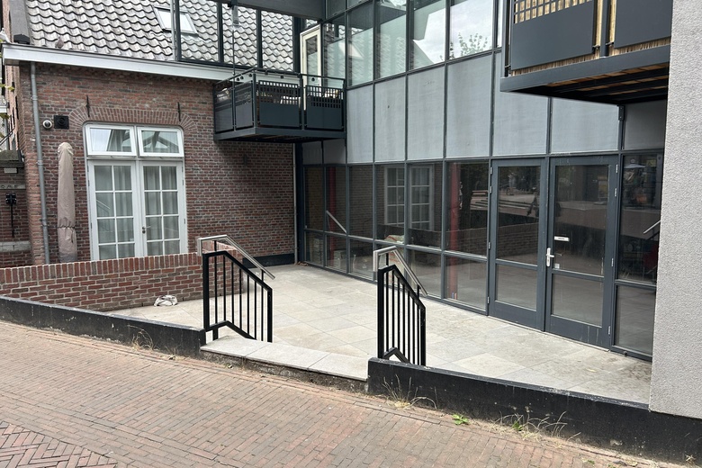 Bekijk foto 1 van Oude Martinetstraat 11 Bekijk foto 1 van Oude Martinetstraat 11