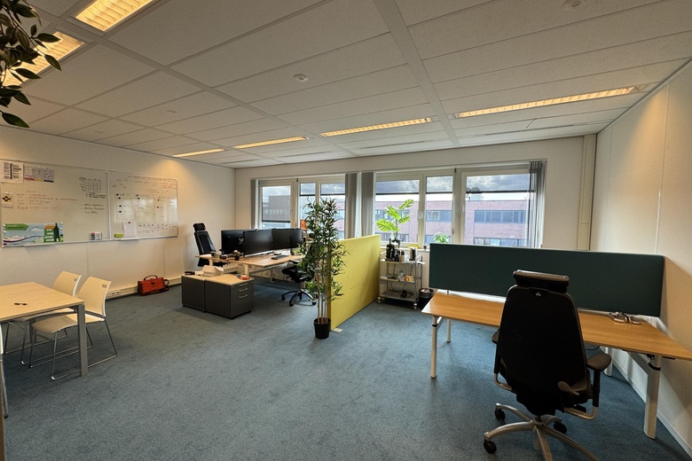 KantoorruimteaanDokter Klinkertweg 12 - 20<br/> inZwolle KantoorruimteaanDokter Klinkertweg 12 - 20<br/> inZwolle