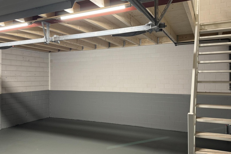 BedrijfsruimteaanVan der Kunstraat 12<br/> inDen Haag