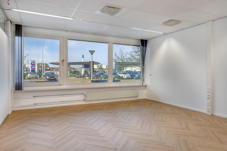 KantoorruimteaanSluisjesdijk 37<br/> inRotterdam