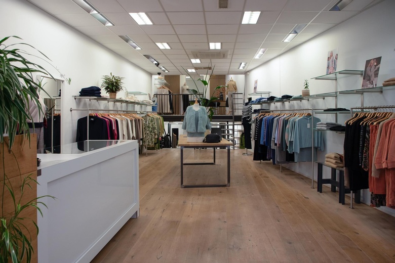 WinkelruimteaanLimbrichterstraat 21<br/> inSittard WinkelruimteaanLimbrichterstraat 21<br/> inSittard