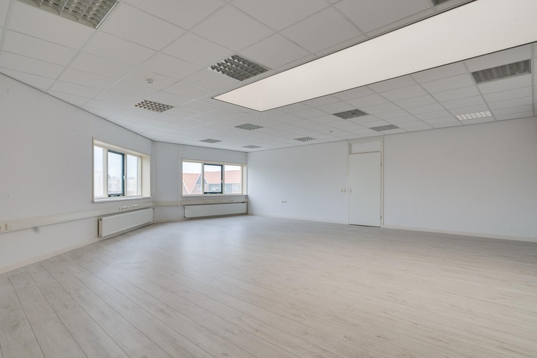KantoorruimteaanM.C. van Voordenstraat 12<br/> inDe Rijp KantoorruimteaanM.C. van Voordenstraat 12<br/> inDe Rijp