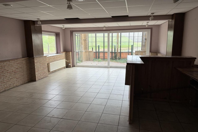 BedrijfsruimteaanStationsweg 3<br/> inHulst