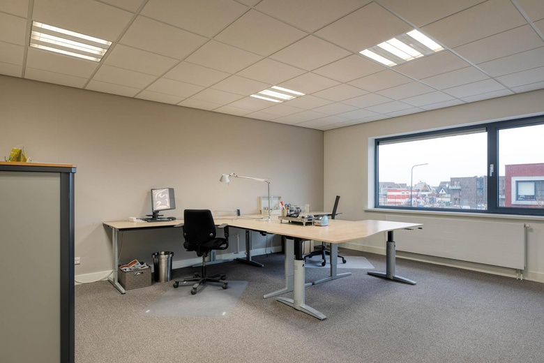 KantoorruimteaanBinnendelta 11 m<br/> inBlaricum