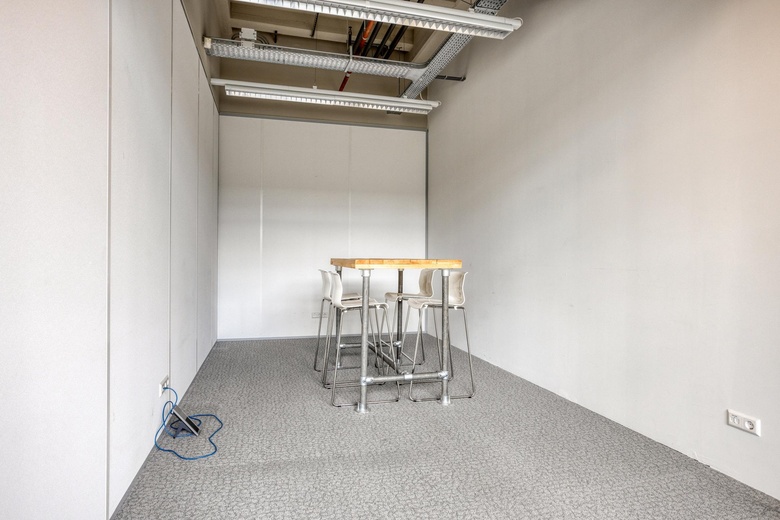 KantoorruimteaanBaronie 52 6 0 ong<br/> inAlphen aan den Rijn KantoorruimteaanBaronie 52 6 0 ong<br/> inAlphen aan den Rijn