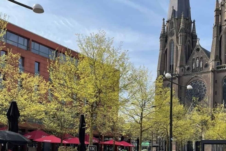 HorecaaanRijnstraat 12<br/> inEindhoven HorecaaanRijnstraat 12<br/> inEindhoven