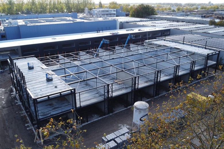 BedrijfsruimteaanKamerlingh Onnesweg 2 C 8<br/> inDordrecht