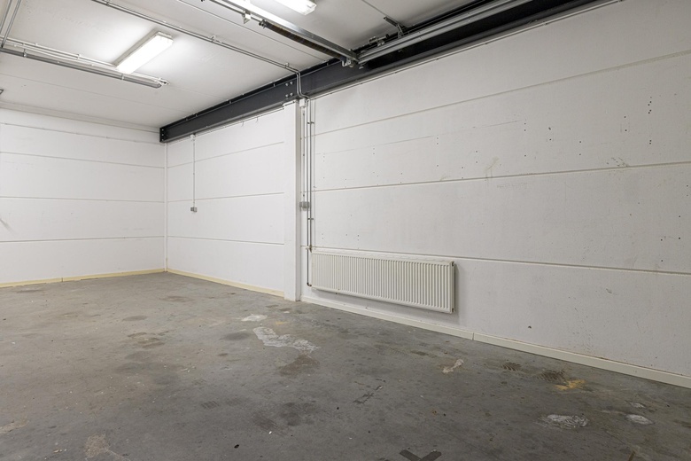 BedrijfsruimteaanCoenecoop 3 B 6<br/> inWaddinxveen