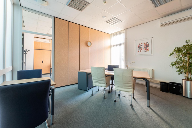 KantoorruimteaanRossinistraat 46<br/> inOss KantoorruimteaanRossinistraat 46<br/> inOss