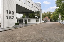 Bekijk foto 3 van Graafschap Hornelaan 180 Bekijk foto 3 van Graafschap Hornelaan 180