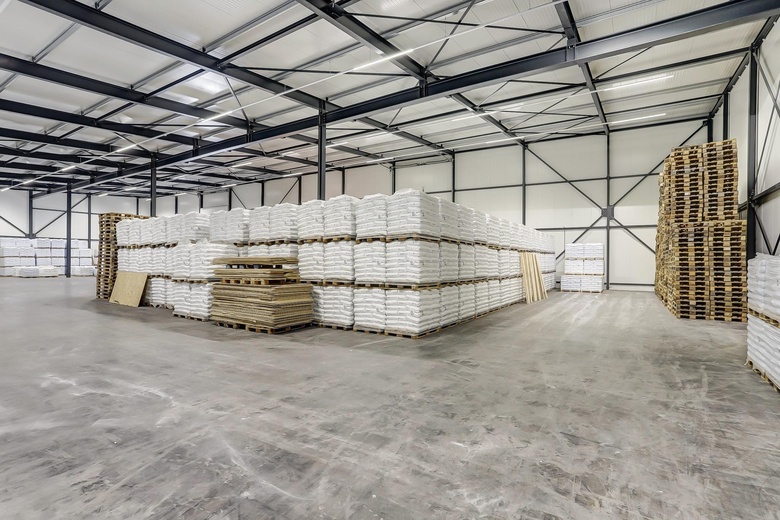 BedrijfsruimteaanFahrenheitstraat 7<br/> inHarlingen BedrijfsruimteaanFahrenheitstraat 7<br/> inHarlingen