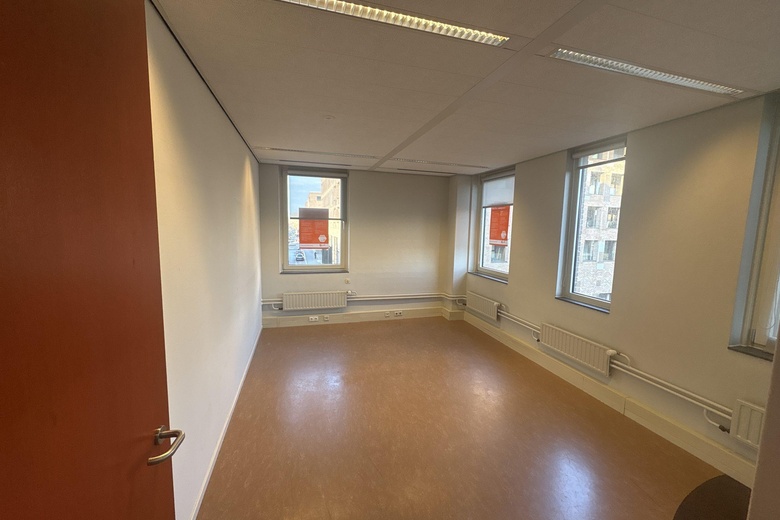 Bedrijfsruimte Breda - Meerten Verhoffstraat 16-24 - Foto 5