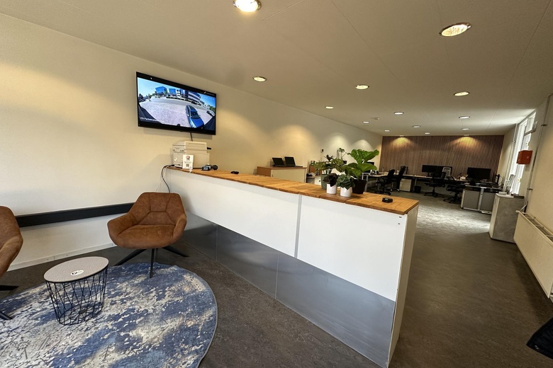 Bekijk foto 1 van Hoge Schouw 4