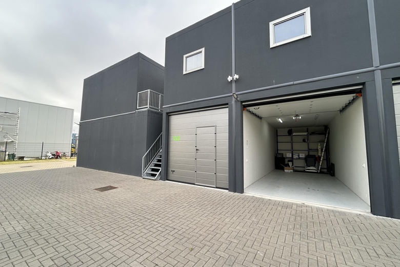 BedrijfsruimteaanTitaniumweg 134<br/> inAlphen aan den Rijn
