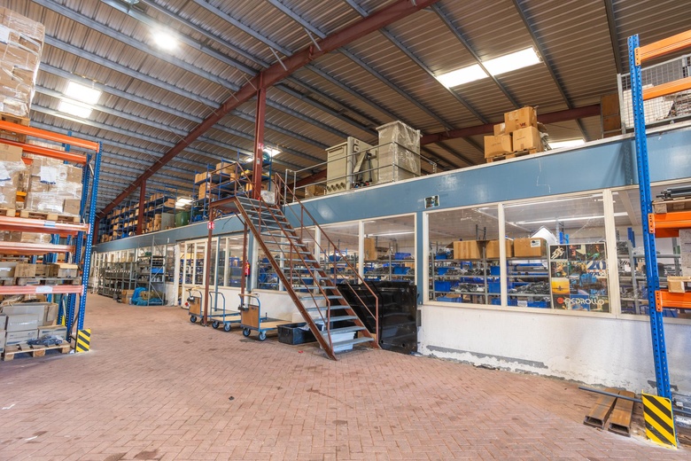 BedrijfsruimteaanHuisbergenweg 3<br/> inRosmalen