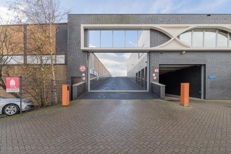 BedrijfsruimteaanVeerpolder 19 077<br/> inWarmond