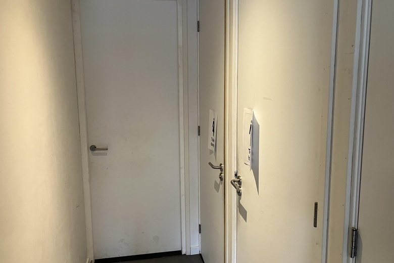 BedrijfsruimteaanPeppelkade 15 a<br/> inHouten