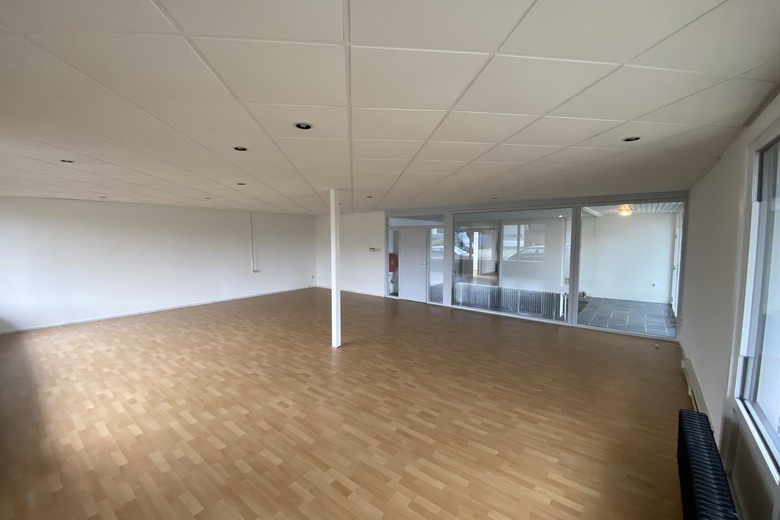 BedrijfsruimteaanDe Steiger 170<br/> inAlmere BedrijfsruimteaanDe Steiger 170<br/> inAlmere