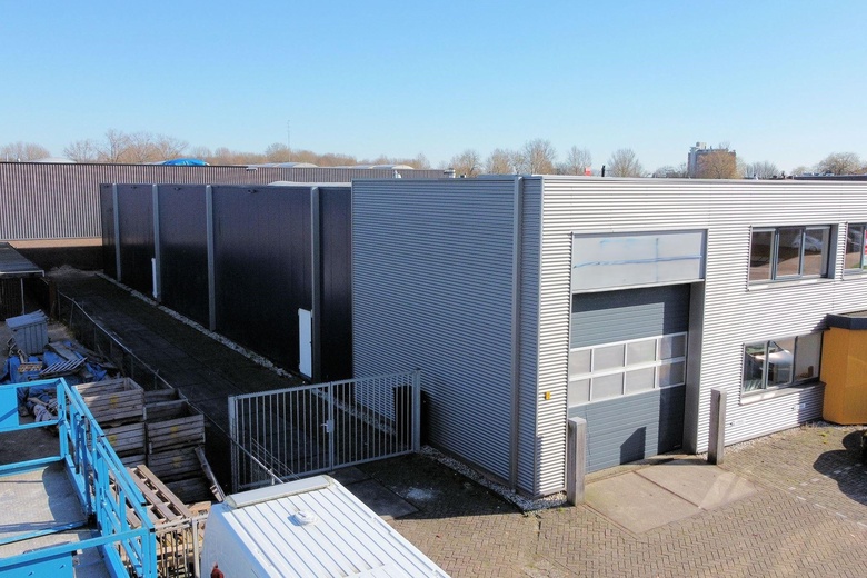 Bekijk foto 1 van Nikkelstraat 16