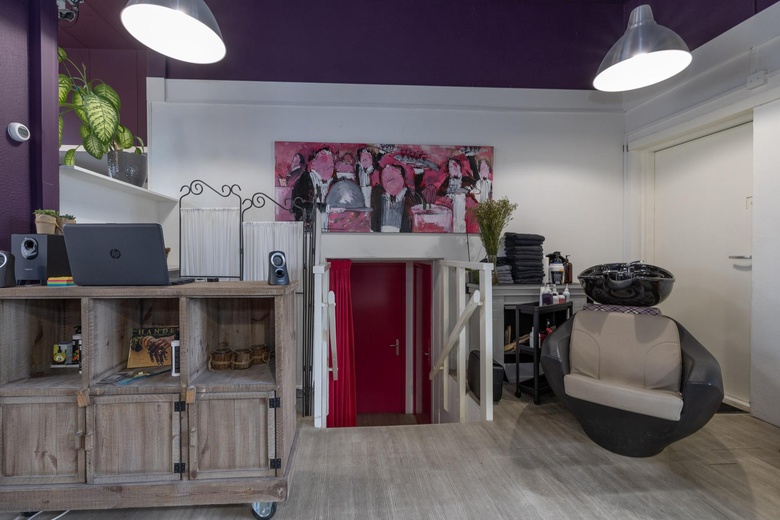 WinkelruimteaanJan Tooropstraat 13<br/> inWeesp WinkelruimteaanJan Tooropstraat 13<br/> inWeesp