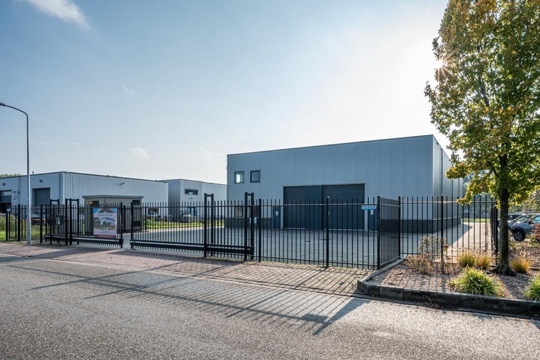 BedrijfsruimteaanBoezemweg 15<br/> inOude-Tonge