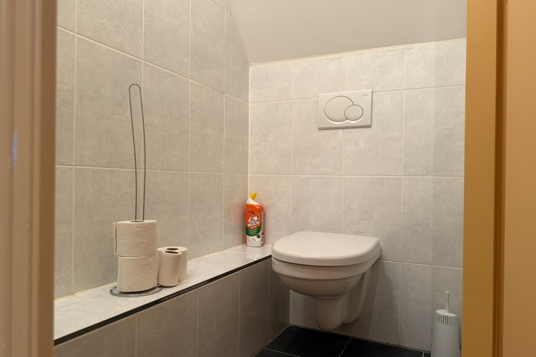 BedrijfsruimteaanNijverheidstraat 24 a<br/> inEdam