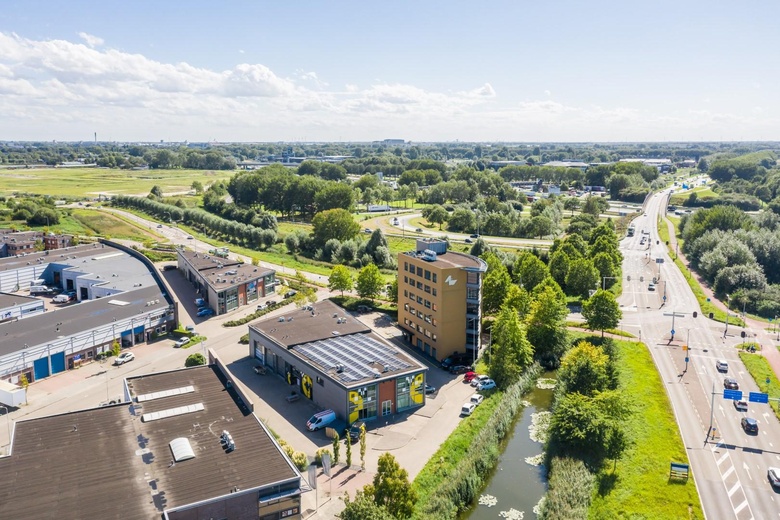 KantoorruimteaanDe Veldoven 13<br/> inHendrik-Ido-Ambacht