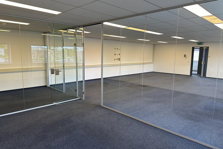 KantoorruimteaanHet Tasveld 26<br/> inHendrik-Ido-Ambacht KantoorruimteaanHet Tasveld 26<br/> inHendrik-Ido-Ambacht