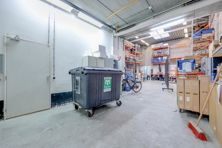 BedrijfsruimteaanAntennestraat 64<br/> inAlmere