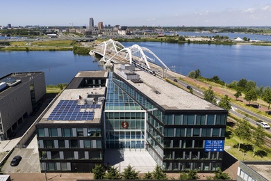 Kantoorruimte Pedro de Medinalaan 9, Amsterdam | Bedrijfspand.com