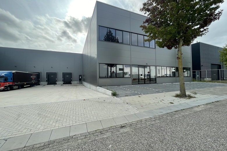 BedrijfsruimteaanMessing 4<br/> inDen Bosch BedrijfsruimteaanMessing 4<br/> inDen Bosch