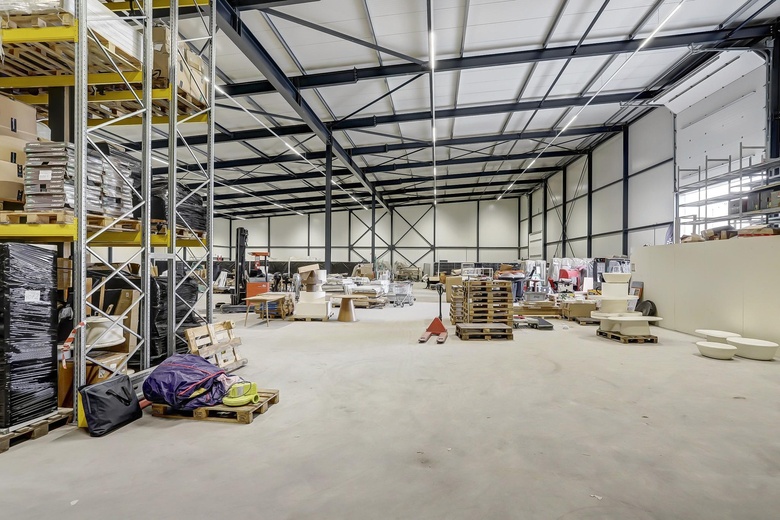 BedrijfsruimteaanFahrenheitstraat 7<br/> inHarlingen BedrijfsruimteaanFahrenheitstraat 7<br/> inHarlingen