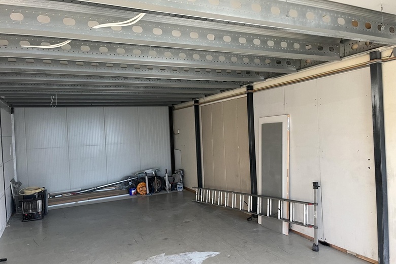 BedrijfsruimteaanOhmweg 9 a<br/> inAlblasserdam