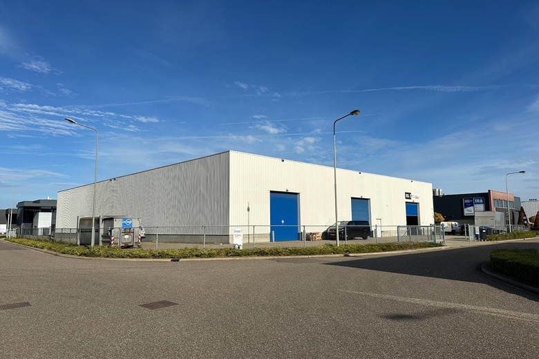 Bekijk foto 1 van Solvayweg 13