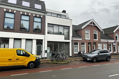 Bekijk foto 2 van Stationsweg 30