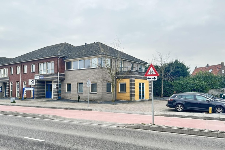 Kantoorruimteaanvan Heemstraweg-west 2<br/> inZaltbommel