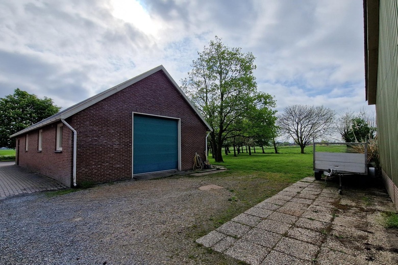 BedrijfsruimteaanHoofdweg 5<br/> inWaverveen BedrijfsruimteaanHoofdweg 5<br/> inWaverveen