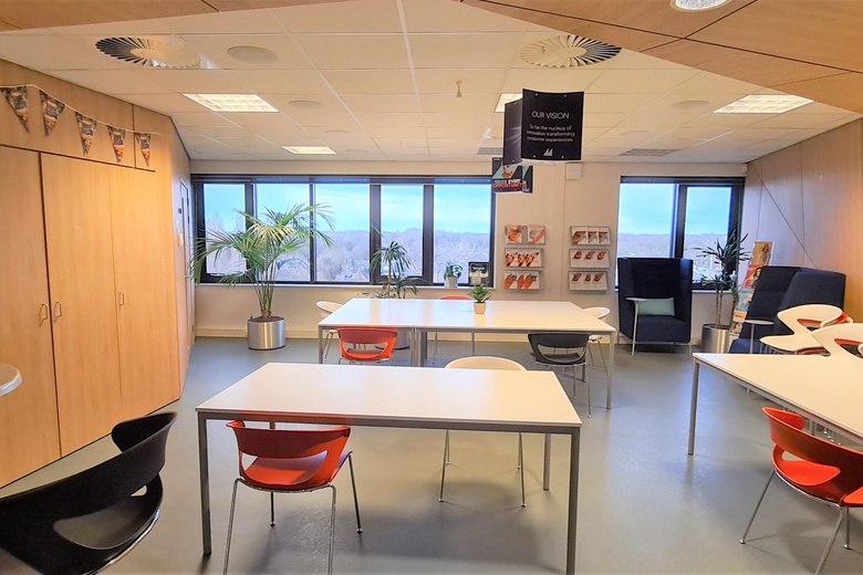 KantoorruimteaanBuizerdlaan 2<br/> inNieuwegein