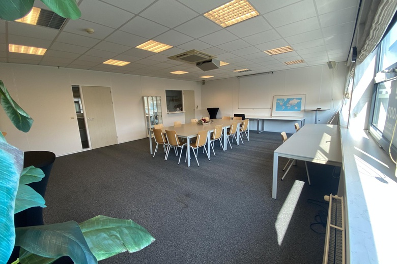 KantoorruimteaanMelkweg 10<br/> inBleskensgraaf KantoorruimteaanMelkweg 10<br/> inBleskensgraaf