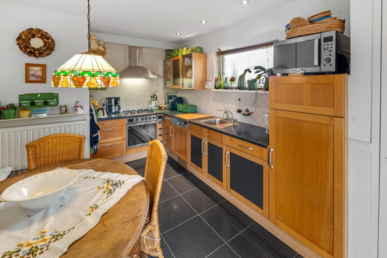 BedrijfsruimteaanHerelsestraat 175<br/> inHeerle BedrijfsruimteaanHerelsestraat 175<br/> inHeerle