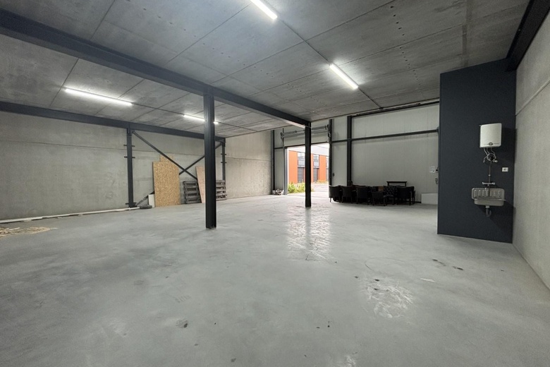 BedrijfsruimteaanAgriport 9 18<br/> inMiddenmeer