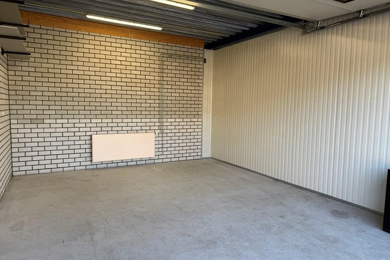 BedrijfsruimteaanFriezenweg 18 A<br/> inOss