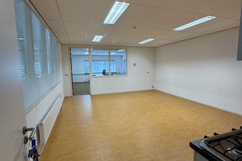 BedrijfsruimteaanLegmeerdijk 169 C<br/> inAalsmeer BedrijfsruimteaanLegmeerdijk 169 C<br/> inAalsmeer