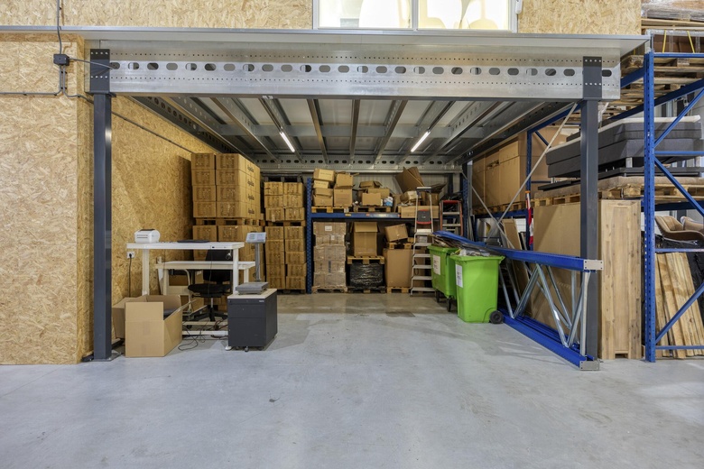 BedrijfsruimteaanMarconiweg 8 b<br/> inTholen