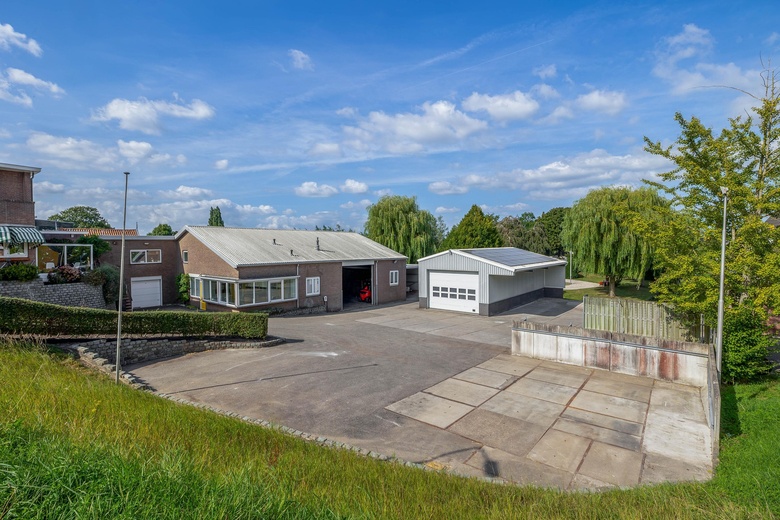 BedrijfsruimteaanMolendijk 38<br/> inKrimpen aan de Lek