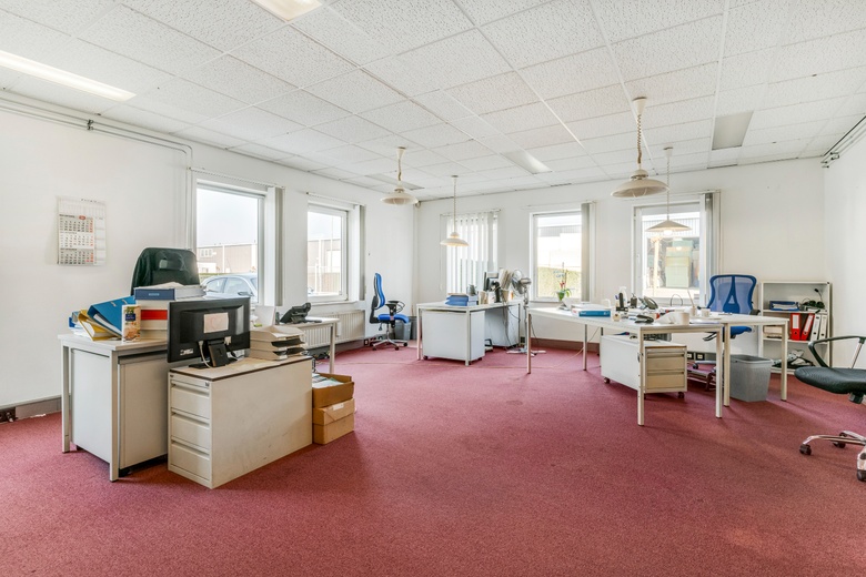 BedrijfsruimteaanVeldweg 33<br/> inHerkenbosch