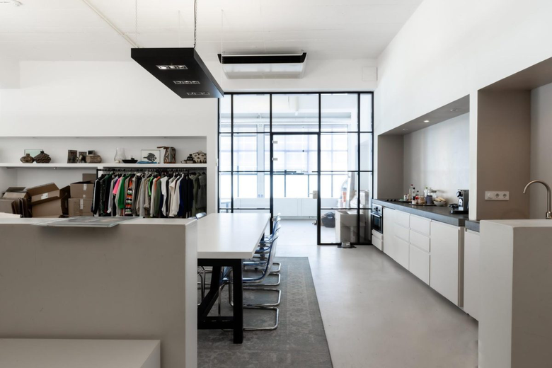 KantoorruimteaanKoningin Wilhelminaplein 12 A 1<br/> inAmsterdam