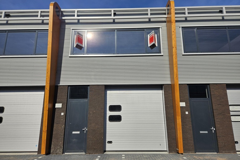BedrijfsruimteaanIndustrieweg 12 M<br/> inZoeterwoude BedrijfsruimteaanIndustrieweg 12 M<br/> inZoeterwoude