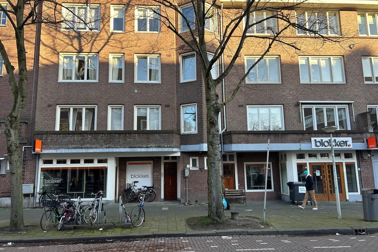 Bekijk foto 1 van Maasstraat 37 Bekijk foto 1 van Maasstraat 37